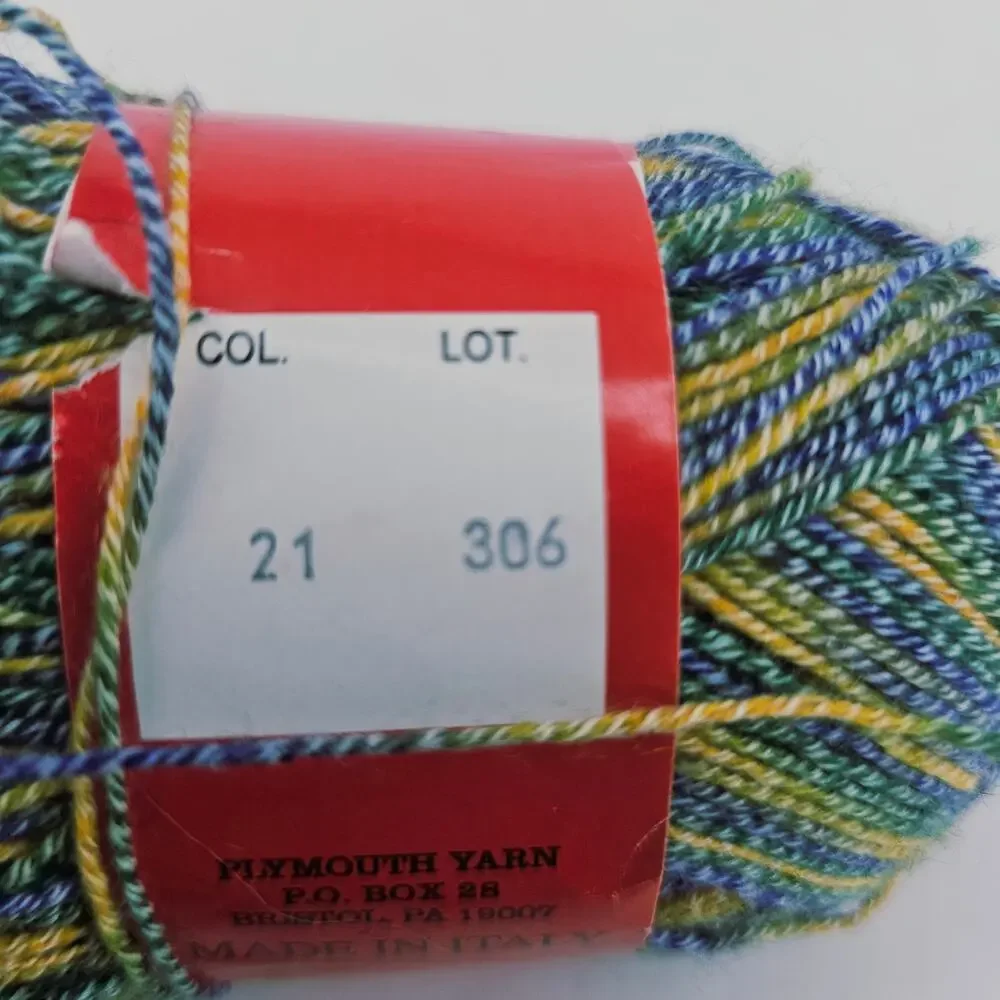 Plymouth Italian Collection Sockatta Yarn 21 306 Blue Green Yellow Cotton Wool